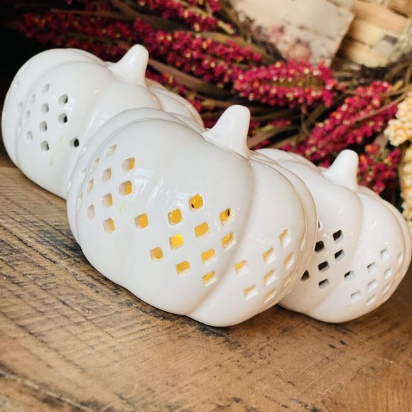 Infinity Raine Other - Light The Way LED Ceramic Pumpkin-Wht
